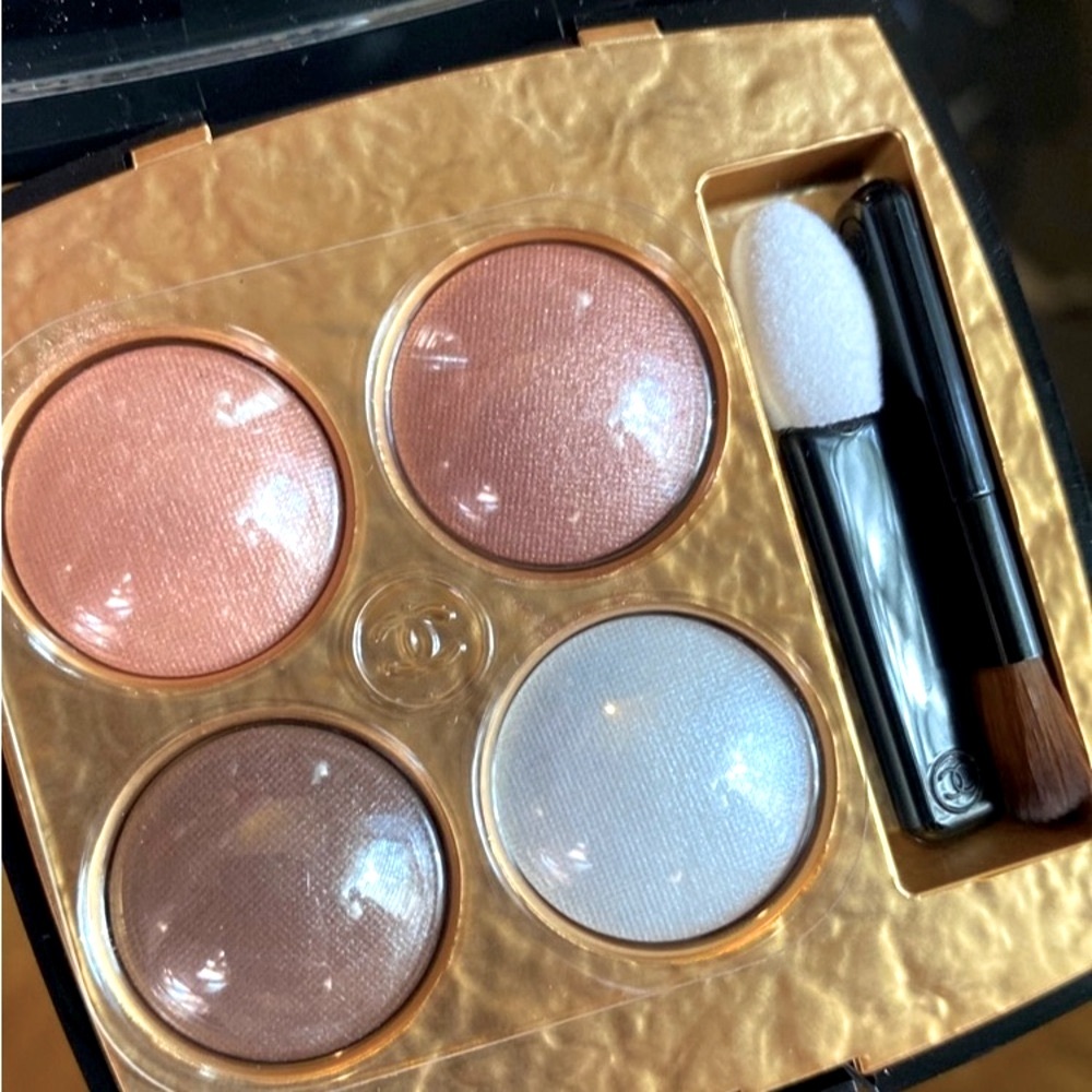Chanel parure cristal eyeshadow